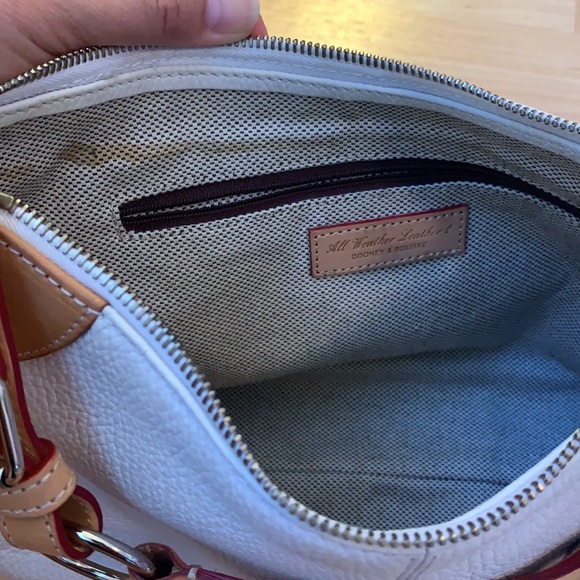 Dooney & Bourke White Pebbled Leather Hobo Bag Contrasting Pink Leather Trim - Picture 11 of 15